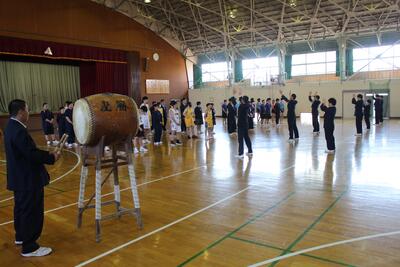 壮行式　応援団