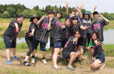 加美農業高校　全校田植え